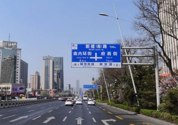 ��ͨ��(bi��o)־�����������b